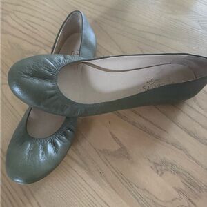 Talbots Olive Leather Flats